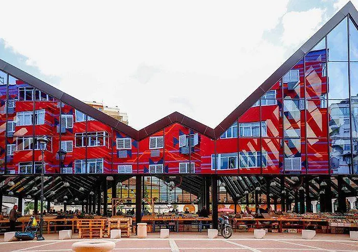 Mk 103 * טיראנה